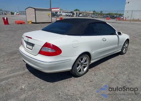 2008 Mercedes-Benz Clk 350 из США, поврежденный, VIN WDBTK56F08F238261